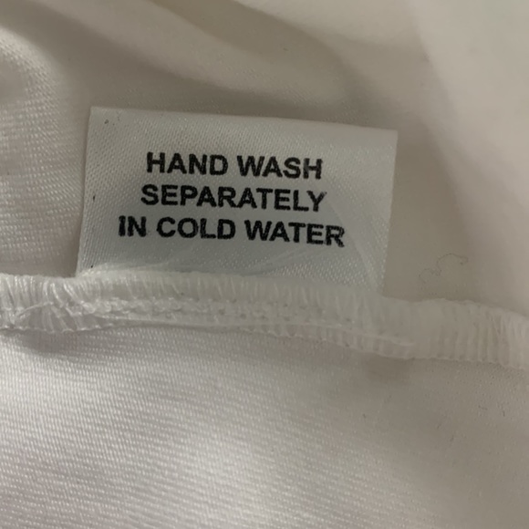 Duffield Lane pink seersucker popover - Picture 6 of 6